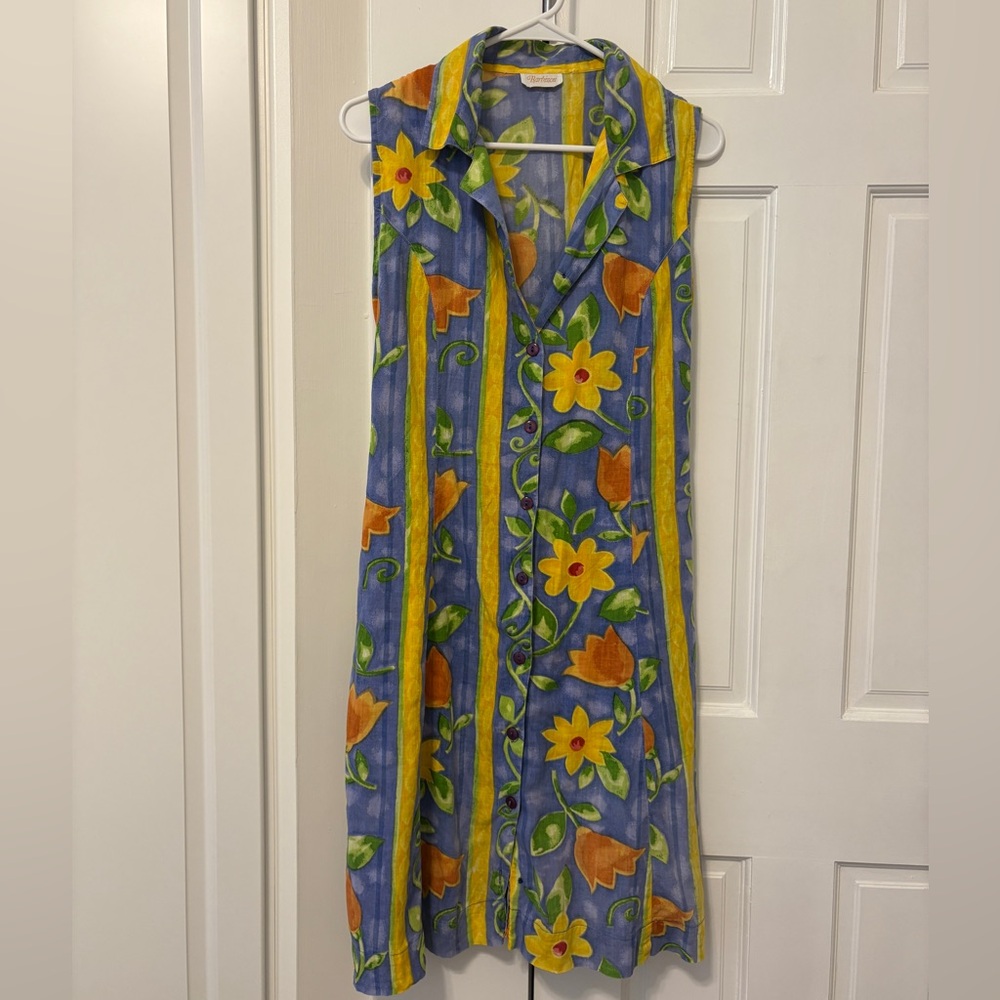 Vintage Barbizon Sleeveless Button-Up Dress – Bright Floral Print